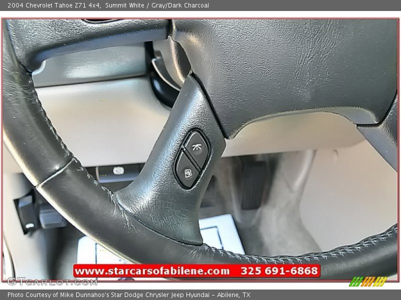 Summit White / Gray/Dark Charcoal 2004 Chevrolet Tahoe Z71 4x4