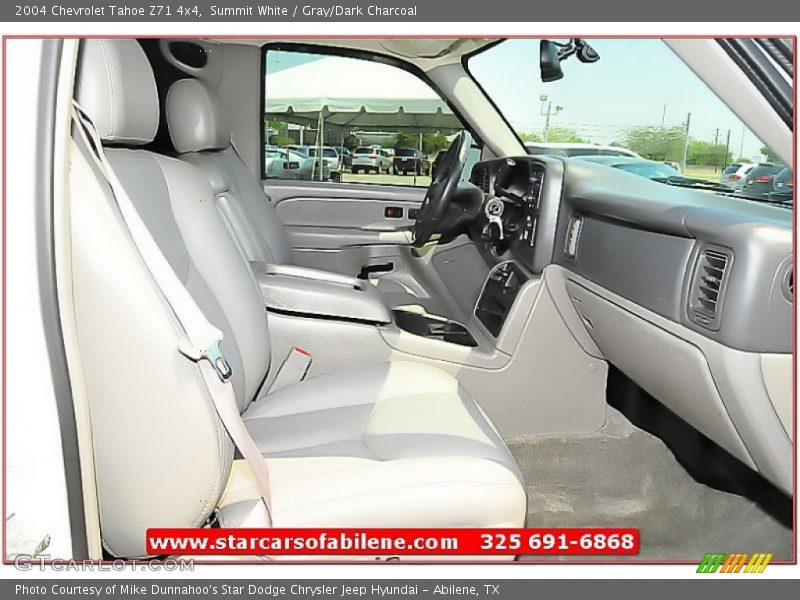 Summit White / Gray/Dark Charcoal 2004 Chevrolet Tahoe Z71 4x4