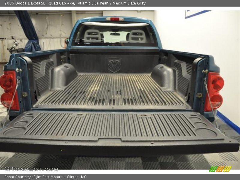 Atlantic Blue Pearl / Medium Slate Gray 2006 Dodge Dakota SLT Quad Cab 4x4