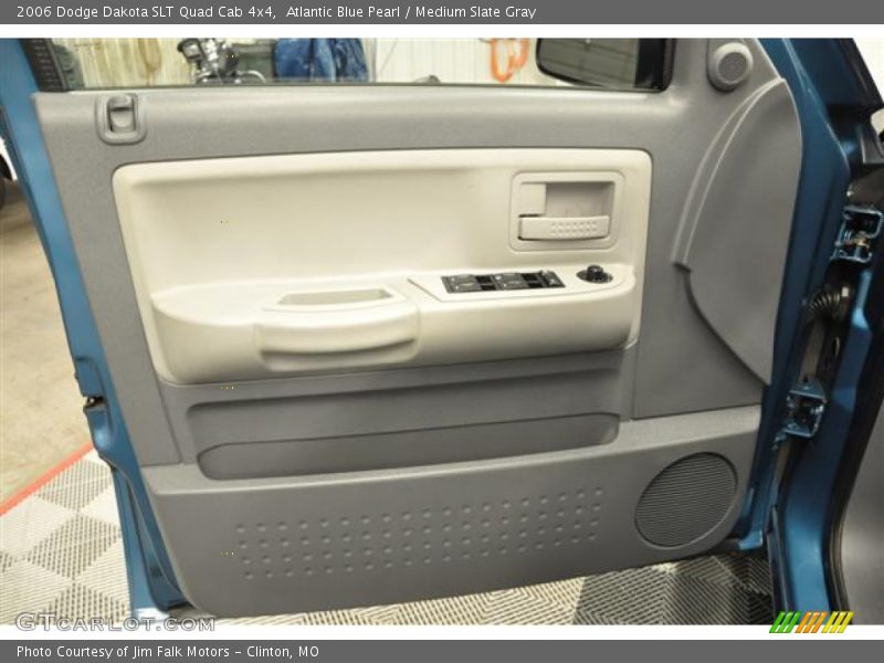 Atlantic Blue Pearl / Medium Slate Gray 2006 Dodge Dakota SLT Quad Cab 4x4