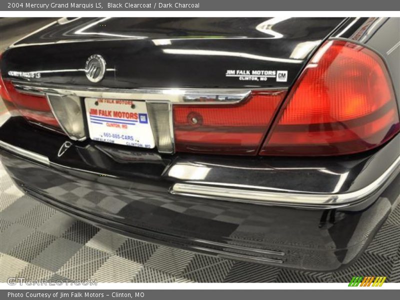Black Clearcoat / Dark Charcoal 2004 Mercury Grand Marquis LS