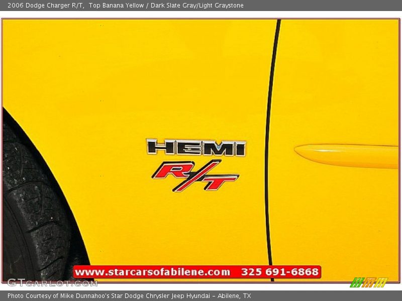 Top Banana Yellow / Dark Slate Gray/Light Graystone 2006 Dodge Charger R/T