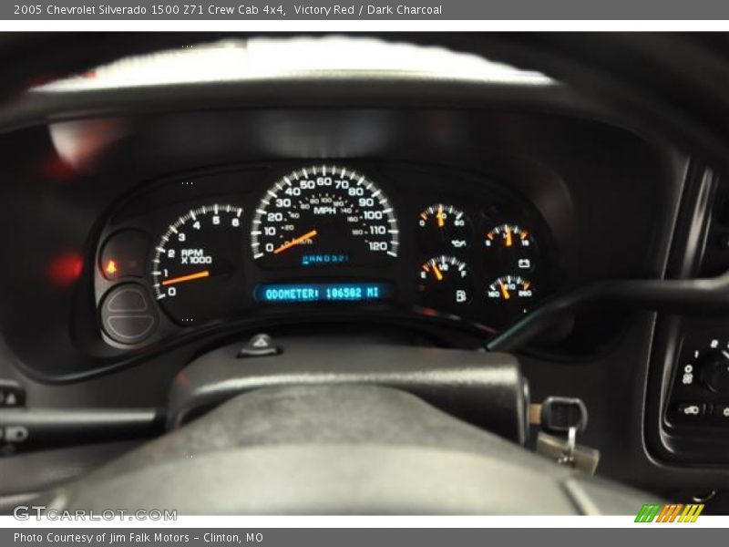 Victory Red / Dark Charcoal 2005 Chevrolet Silverado 1500 Z71 Crew Cab 4x4