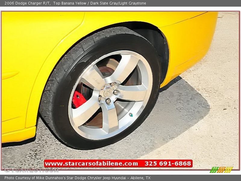 Top Banana Yellow / Dark Slate Gray/Light Graystone 2006 Dodge Charger R/T