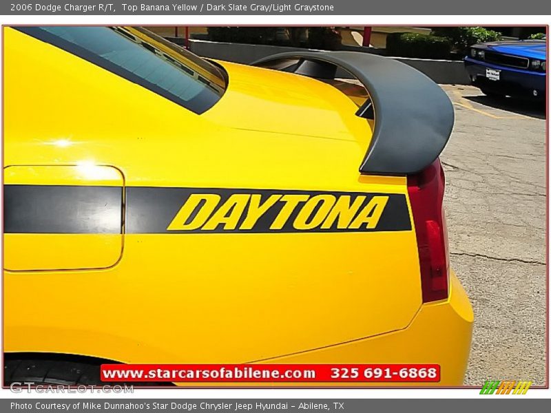Top Banana Yellow / Dark Slate Gray/Light Graystone 2006 Dodge Charger R/T