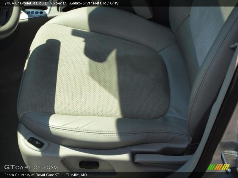 Galaxy Silver Metallic / Gray 2004 Chevrolet Malibu LT V6 Sedan
