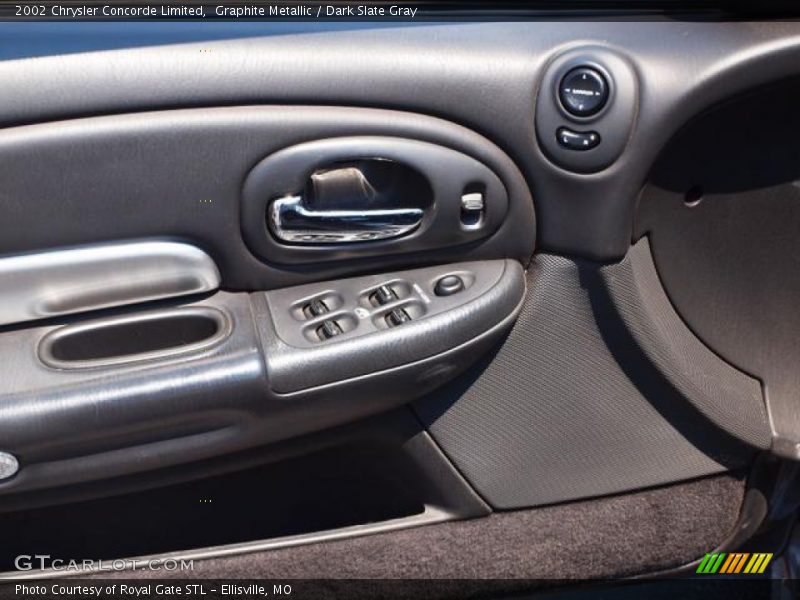 Graphite Metallic / Dark Slate Gray 2002 Chrysler Concorde Limited