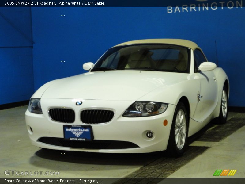 Alpine White / Dark Beige 2005 BMW Z4 2.5i Roadster