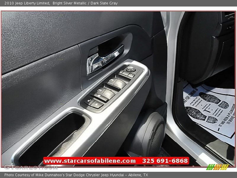 Bright Silver Metallic / Dark Slate Gray 2010 Jeep Liberty Limited
