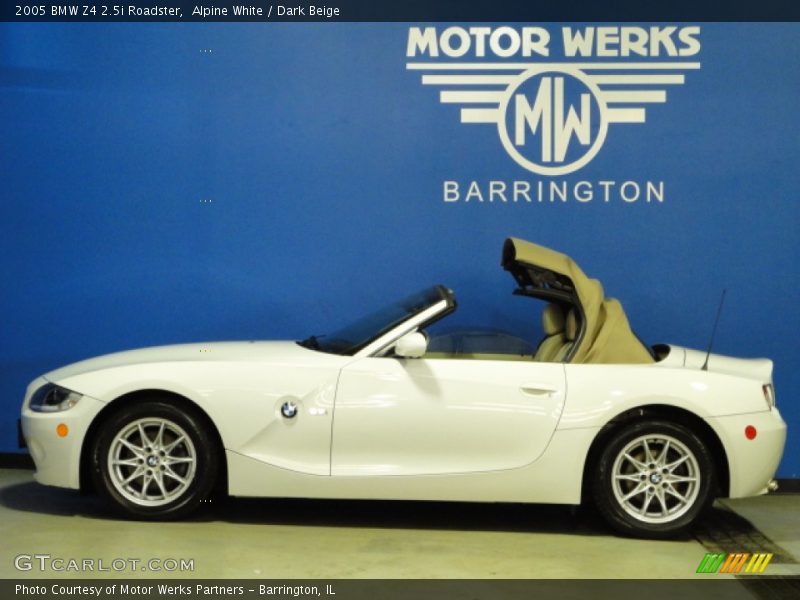 Alpine White / Dark Beige 2005 BMW Z4 2.5i Roadster