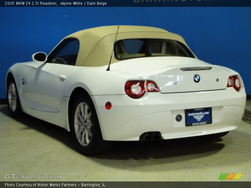 Alpine White / Dark Beige 2005 BMW Z4 2.5i Roadster