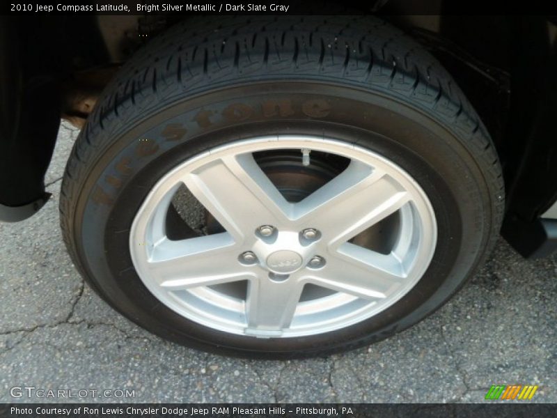 Bright Silver Metallic / Dark Slate Gray 2010 Jeep Compass Latitude