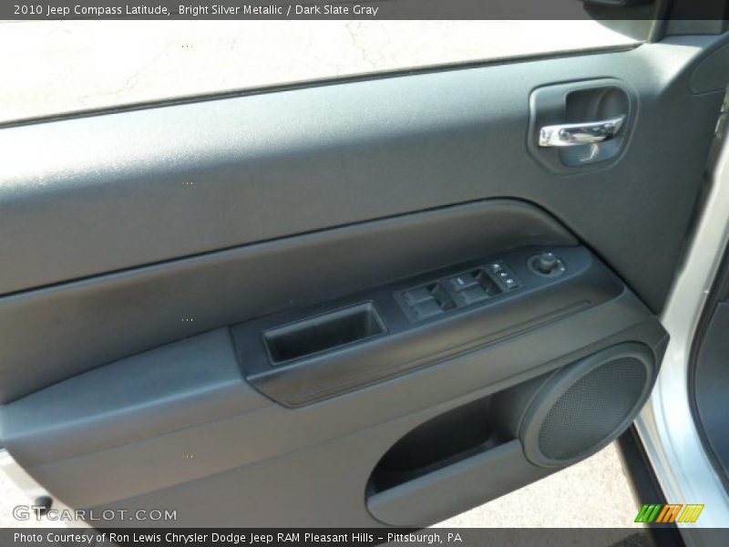 Bright Silver Metallic / Dark Slate Gray 2010 Jeep Compass Latitude