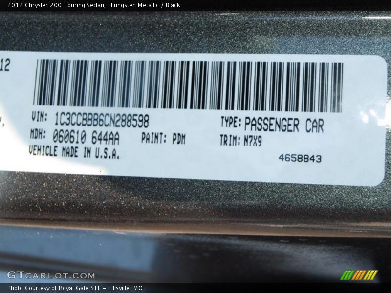 Tungsten Metallic / Black 2012 Chrysler 200 Touring Sedan
