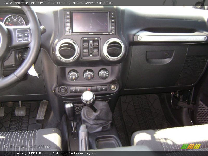 Natural Green Pearl / Black 2012 Jeep Wrangler Unlimited Rubicon 4x4