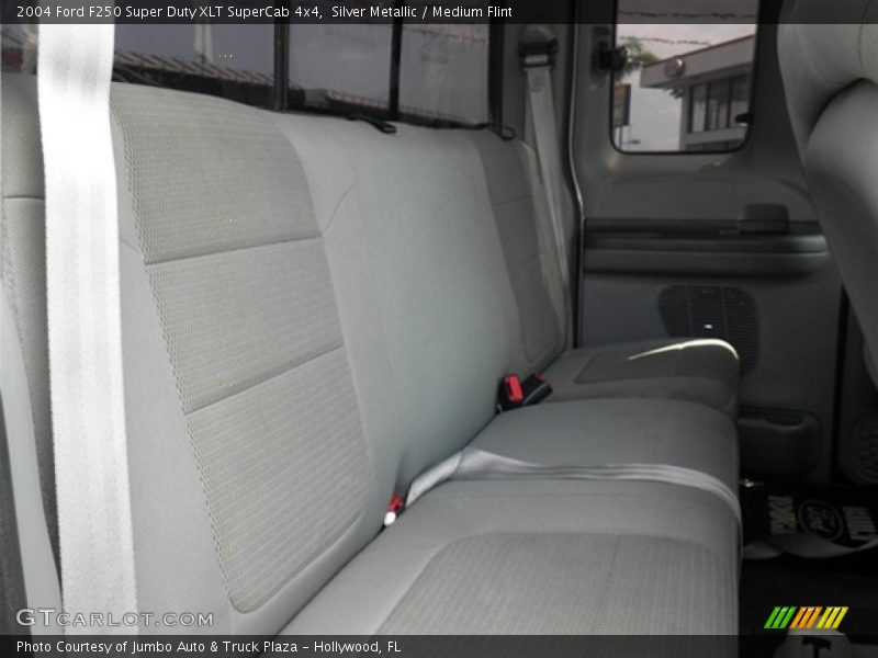 Silver Metallic / Medium Flint 2004 Ford F250 Super Duty XLT SuperCab 4x4
