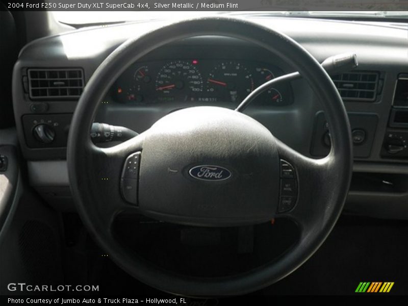 Silver Metallic / Medium Flint 2004 Ford F250 Super Duty XLT SuperCab 4x4