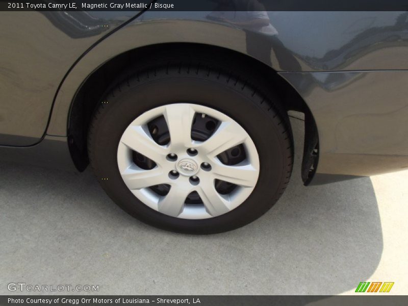 Magnetic Gray Metallic / Bisque 2011 Toyota Camry LE