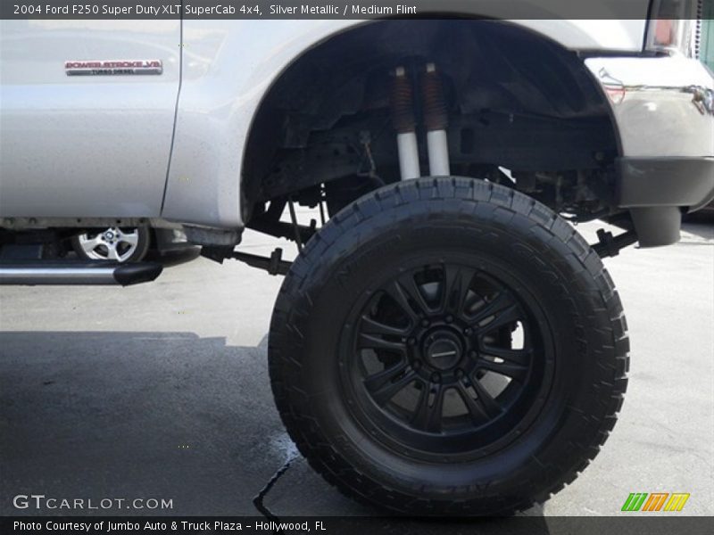 Silver Metallic / Medium Flint 2004 Ford F250 Super Duty XLT SuperCab 4x4