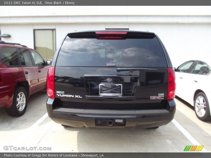 Onyx Black / Ebony 2011 GMC Yukon XL SLE