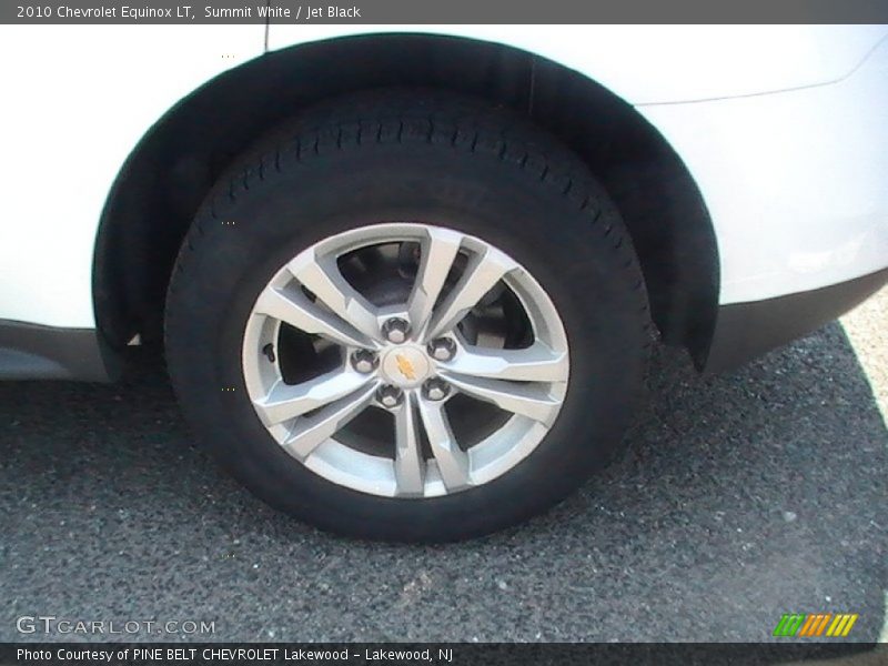 Summit White / Jet Black 2010 Chevrolet Equinox LT