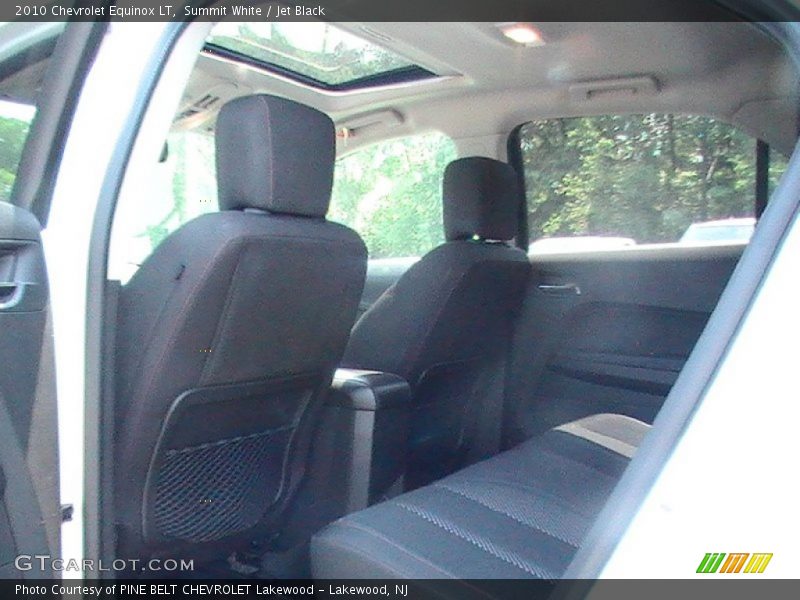 Summit White / Jet Black 2010 Chevrolet Equinox LT