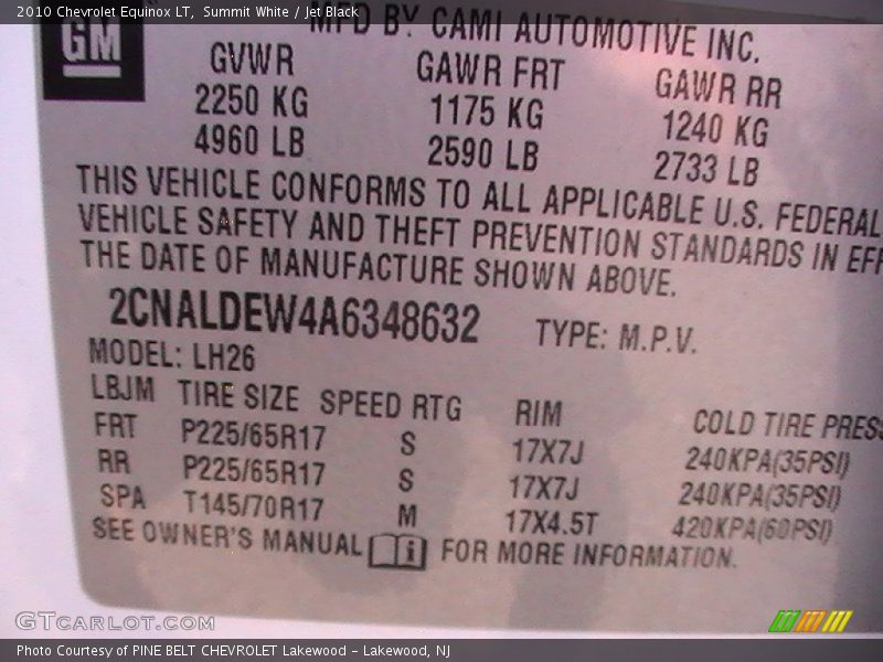 Summit White / Jet Black 2010 Chevrolet Equinox LT