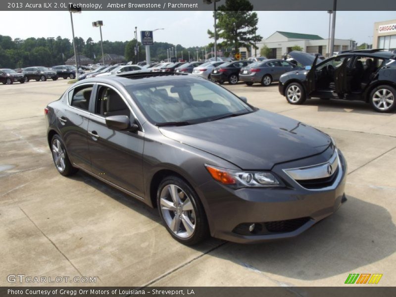 Front 3/4 View of 2013 ILX 2.0L Technology