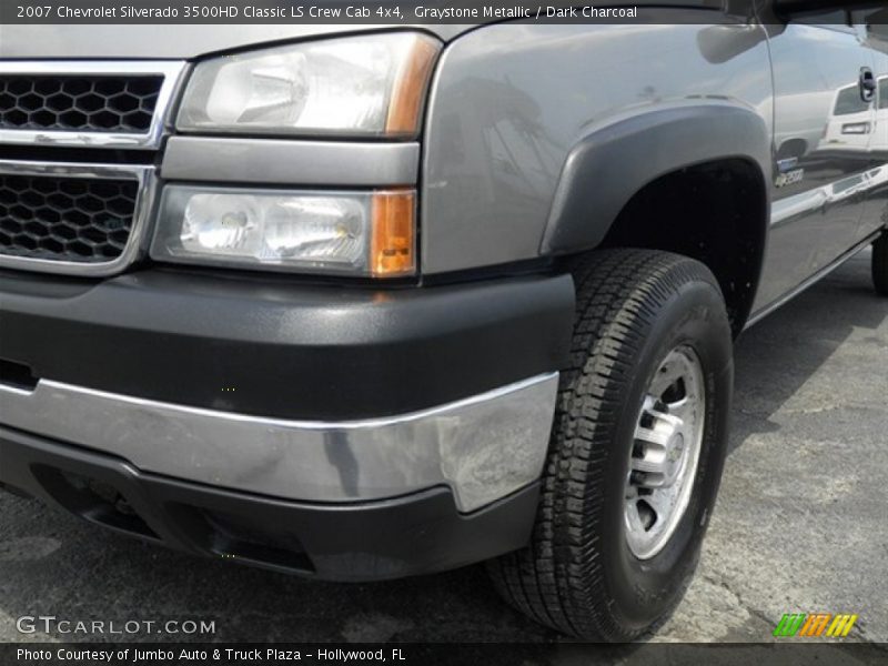 Graystone Metallic / Dark Charcoal 2007 Chevrolet Silverado 3500HD Classic LS Crew Cab 4x4