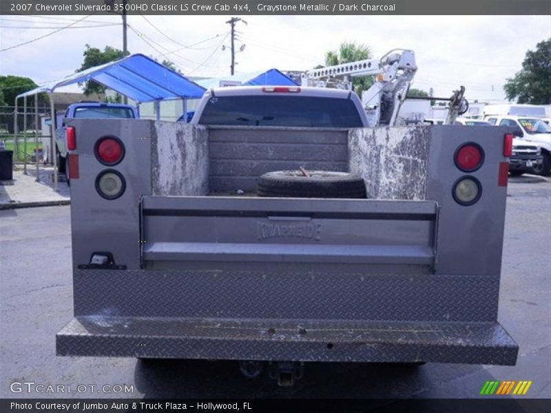 Graystone Metallic / Dark Charcoal 2007 Chevrolet Silverado 3500HD Classic LS Crew Cab 4x4