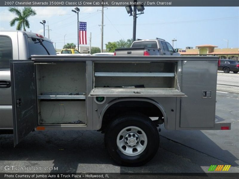 Graystone Metallic / Dark Charcoal 2007 Chevrolet Silverado 3500HD Classic LS Crew Cab 4x4