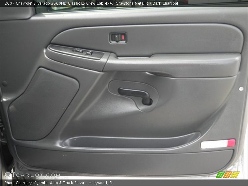 Graystone Metallic / Dark Charcoal 2007 Chevrolet Silverado 3500HD Classic LS Crew Cab 4x4