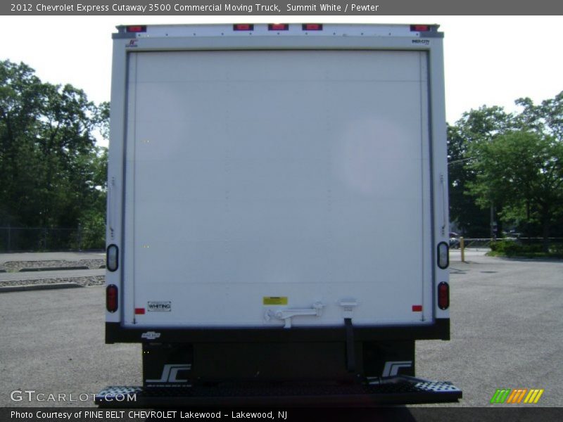 Summit White / Pewter 2012 Chevrolet Express Cutaway 3500 Commercial Moving Truck
