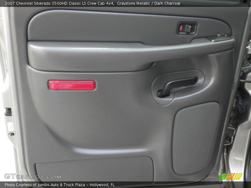 Graystone Metallic / Dark Charcoal 2007 Chevrolet Silverado 3500HD Classic LS Crew Cab 4x4