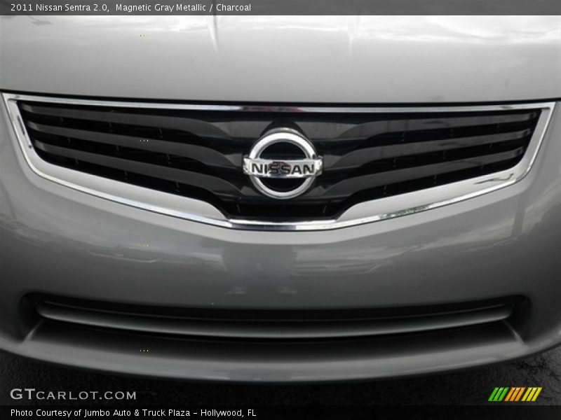 Magnetic Gray Metallic / Charcoal 2011 Nissan Sentra 2.0