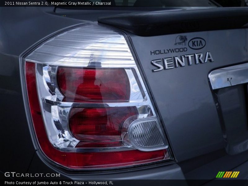 Magnetic Gray Metallic / Charcoal 2011 Nissan Sentra 2.0