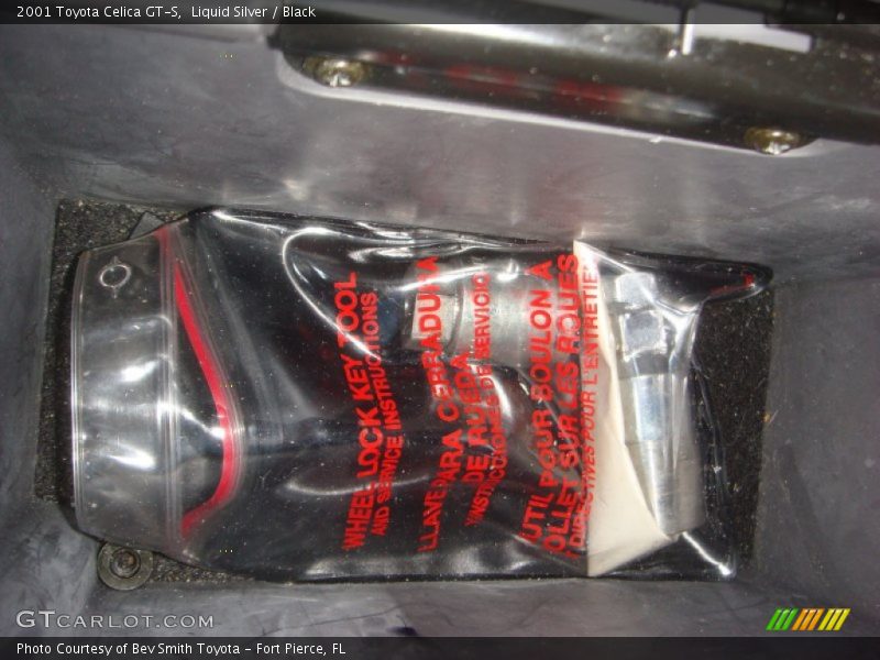 Liquid Silver / Black 2001 Toyota Celica GT-S