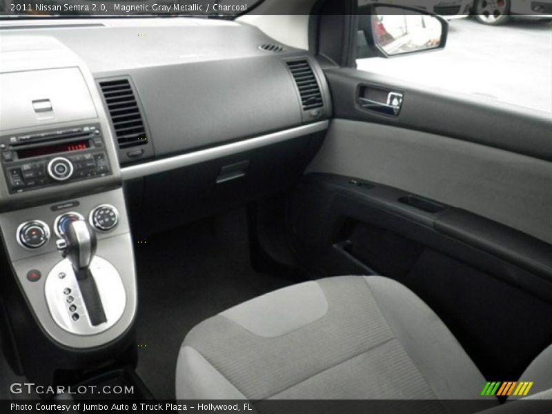 Magnetic Gray Metallic / Charcoal 2011 Nissan Sentra 2.0