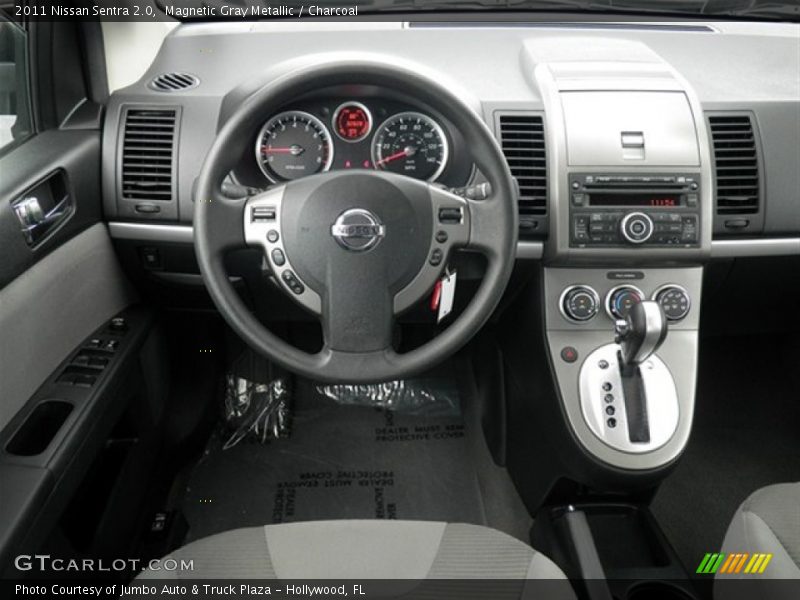 Magnetic Gray Metallic / Charcoal 2011 Nissan Sentra 2.0