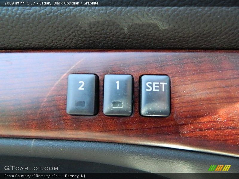 Black Obsidian / Graphite 2009 Infiniti G 37 x Sedan