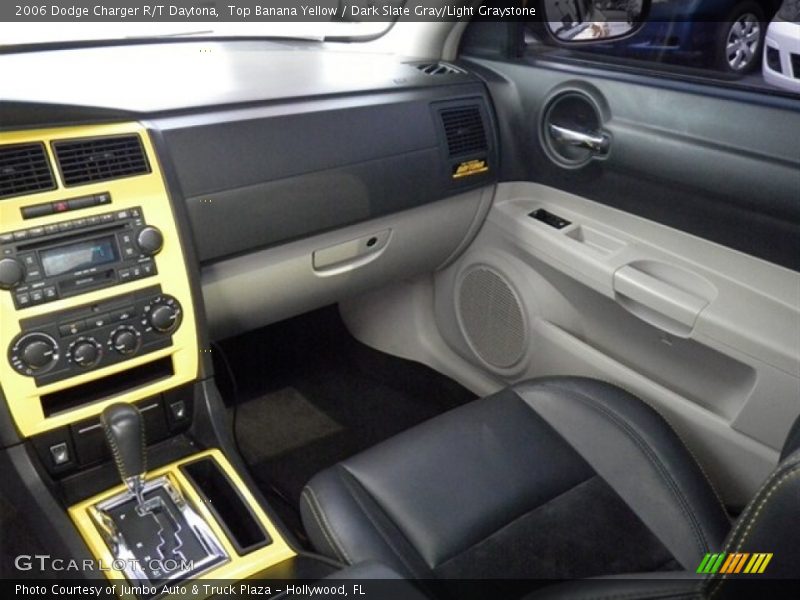  2006 Charger R/T Daytona Dark Slate Gray/Light Graystone Interior
