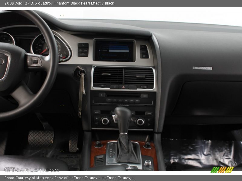 Phantom Black Pearl Effect / Black 2009 Audi Q7 3.6 quattro