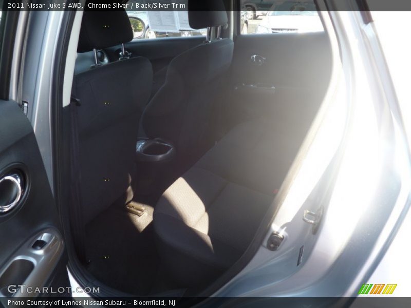 Chrome Silver / Black/Silver Trim 2011 Nissan Juke S AWD