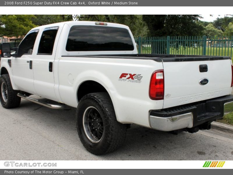 Oxford White / Medium Stone 2008 Ford F250 Super Duty FX4 Crew Cab 4x4