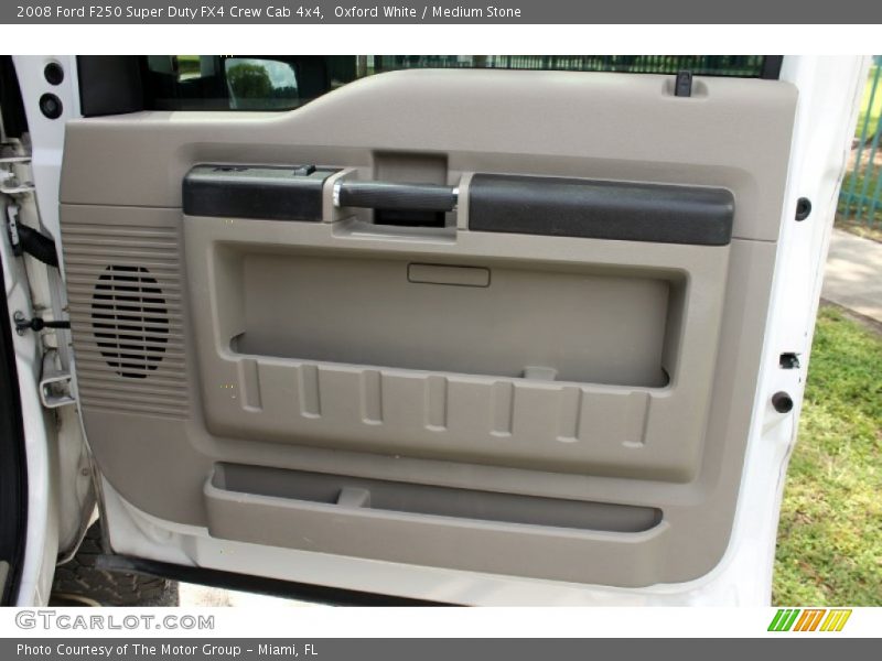 Oxford White / Medium Stone 2008 Ford F250 Super Duty FX4 Crew Cab 4x4