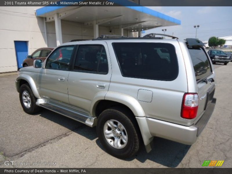 Millennium Silver Metallic / Gray 2001 Toyota 4Runner SR5 4x4