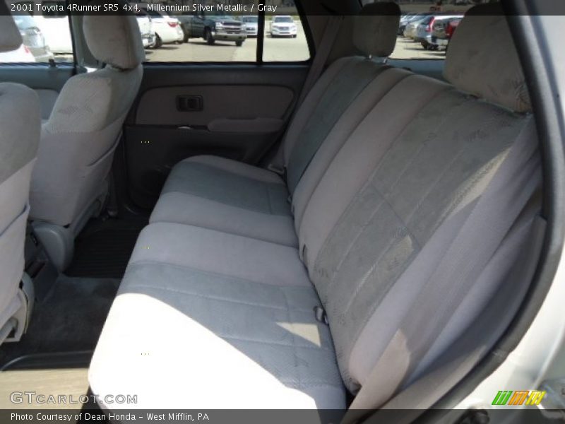 Millennium Silver Metallic / Gray 2001 Toyota 4Runner SR5 4x4