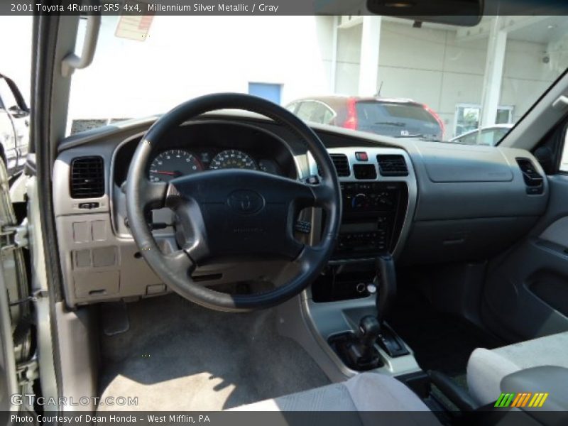 Millennium Silver Metallic / Gray 2001 Toyota 4Runner SR5 4x4
