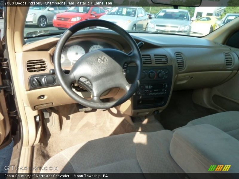 Champagne Pearl Metallic / Camel Tan 2000 Dodge Intrepid