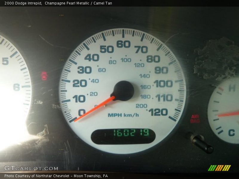 Champagne Pearl Metallic / Camel Tan 2000 Dodge Intrepid